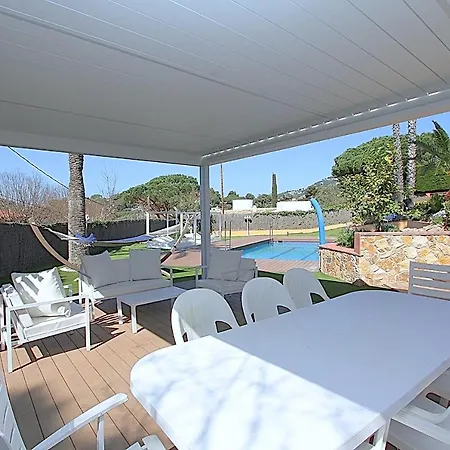 בית נופש Borghese *